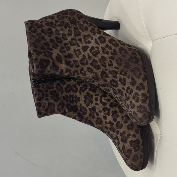 Made Italy Rapisardi Leopard Boots 41 High Heel Gray EUC women's 9 Stretch Shoes